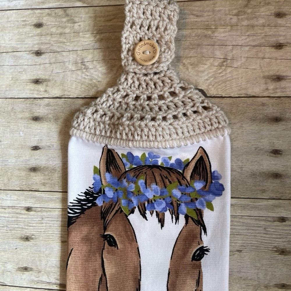 Crochet Top Horse Hanging HandTowel Single Thickness Animal Lover Brown - Picture 2 of 4